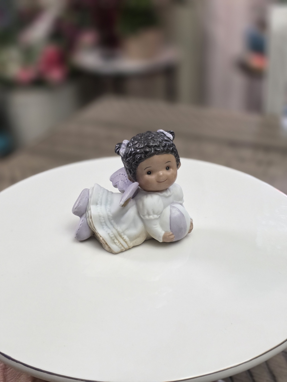 Angelic Trio Ceramic Angel Figurine  3D Effect 14032-01 Thailand